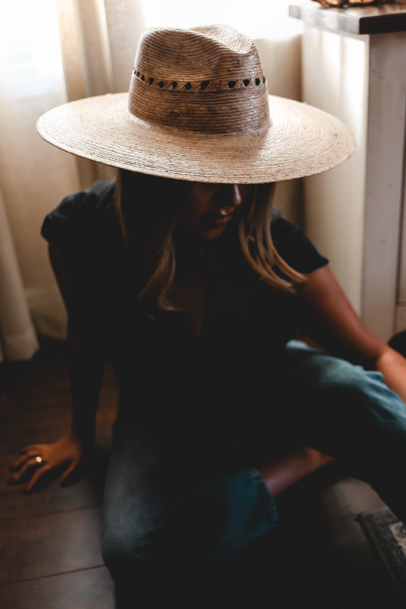 Woven wide brim rancher